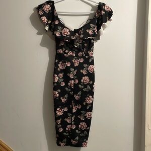 Strechy floral dress